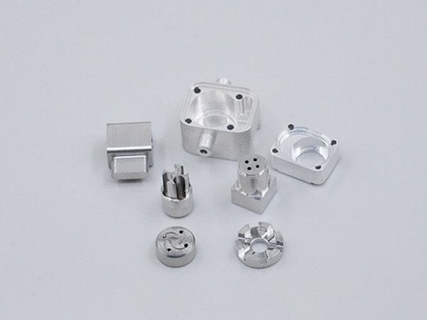 五轴精雕精密配件